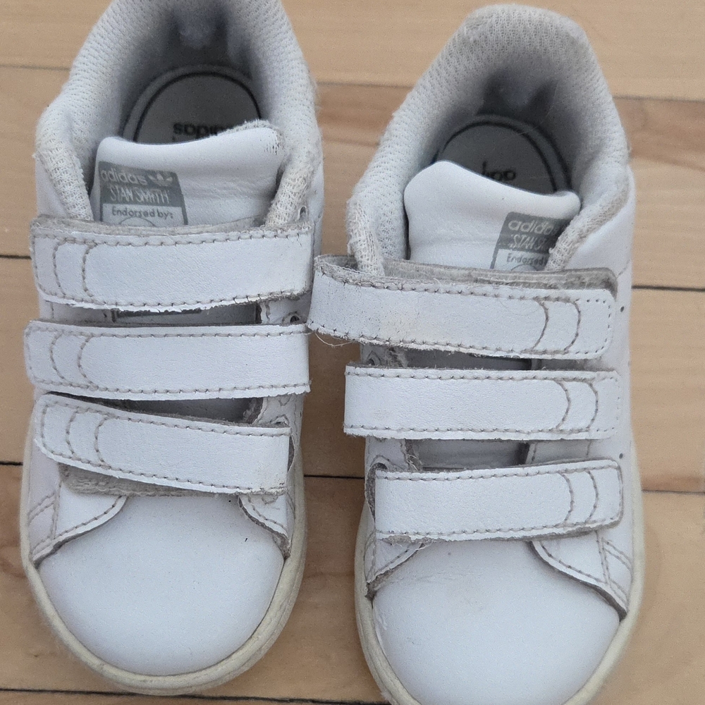 adidas Kids White Triple Velcro Sneakers